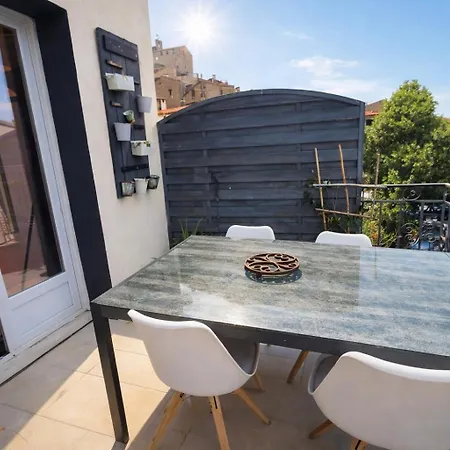 Maison 120 M2 , 4 Chambres ,6-8 Pers 